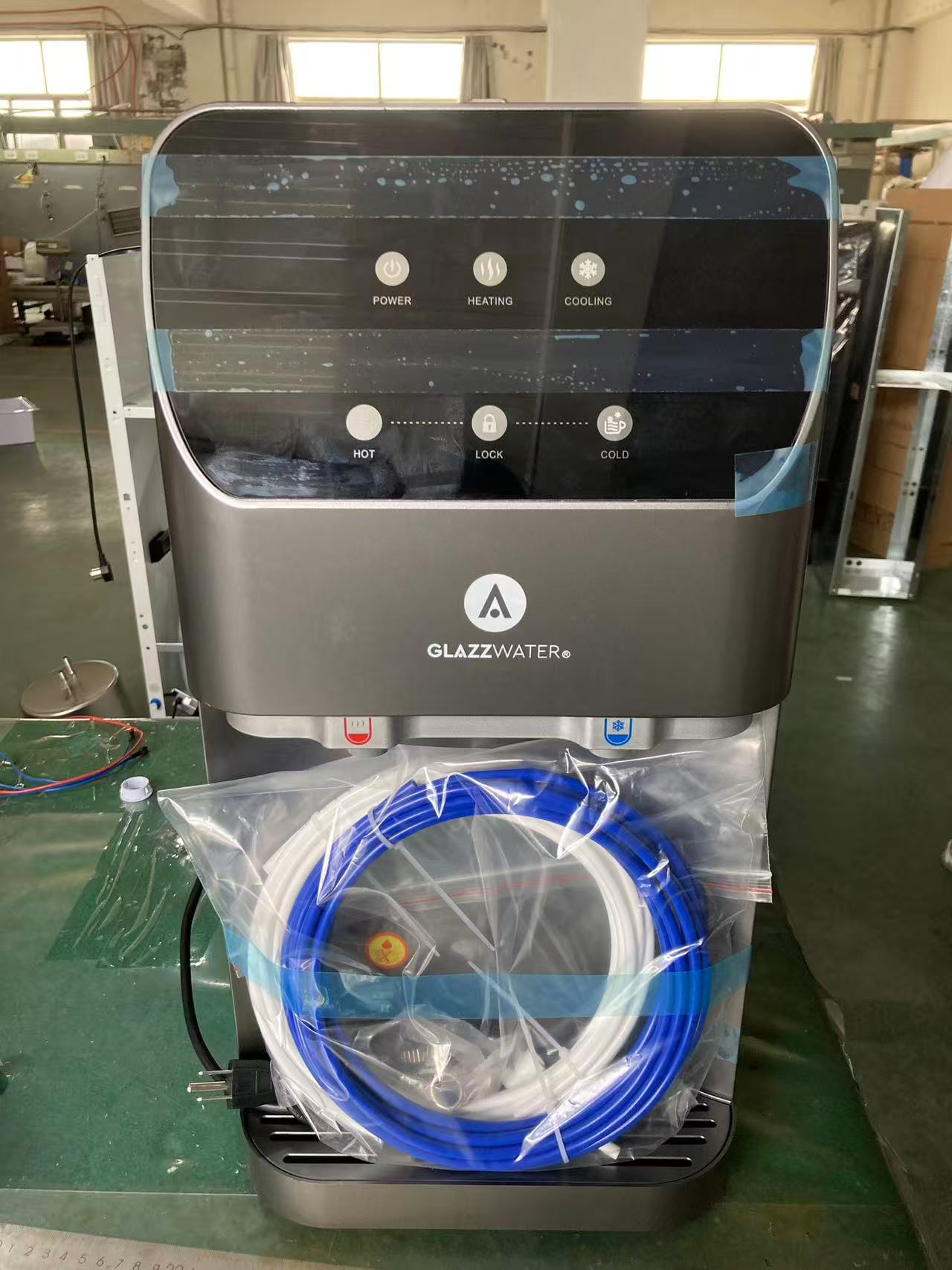 Countertop water dispenser